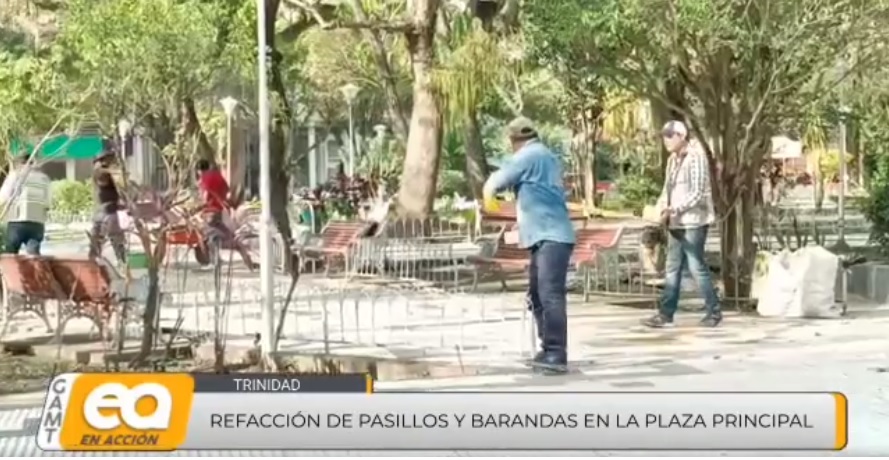 REFACCIÓN DE PASILLOS Y BARANDAS EN LA PLAZA PRINCIPAL