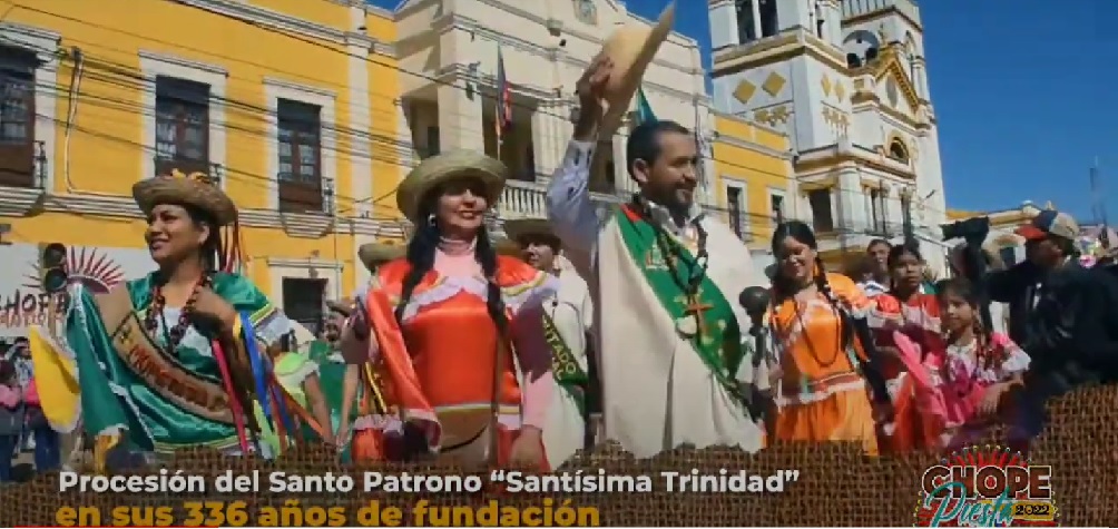 PROCESIÓN DEL SANTO PATRONO SANTISIMA TRINIDAD